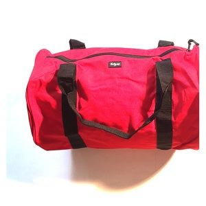 THIRTY ONE JUNIOR REC DUFFLE New without tags